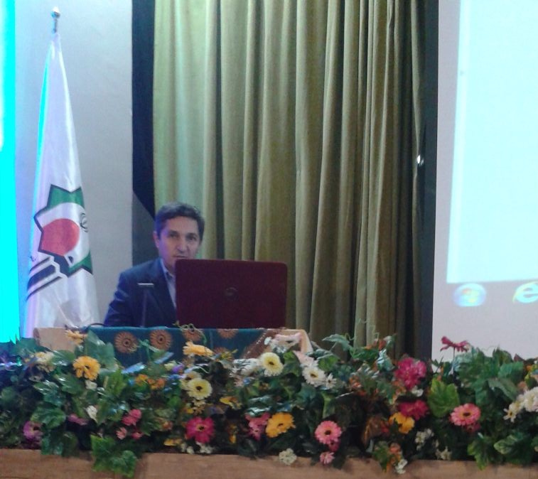 برگزاری مجمع درس شیمی منطقه شش در دبیرستان ماندگار البرز