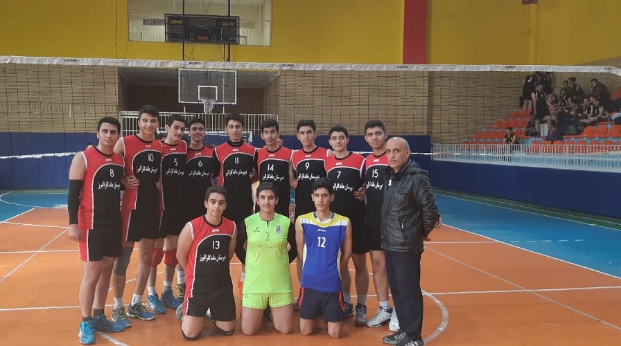 صعود مقتدرانه تیم والیبال دبیرستان ماندگار البرز به جمع چهار تیم برتر