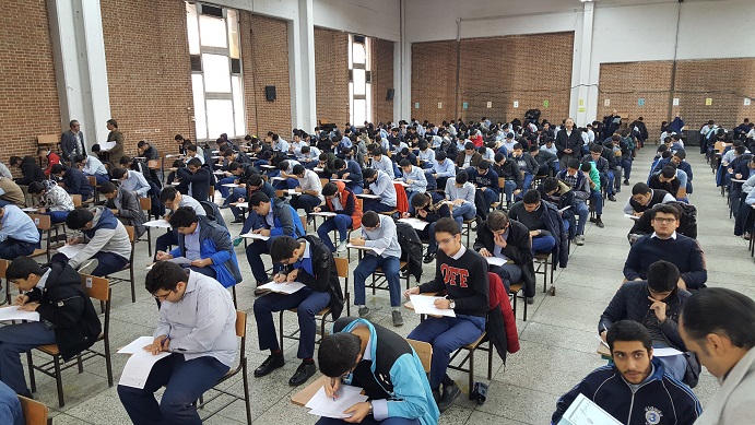 اولین روز از برگزاری امتحانات پایان نیمسال اول سال تحصیلی 98-1397 دبیرستان ماندگار البرز