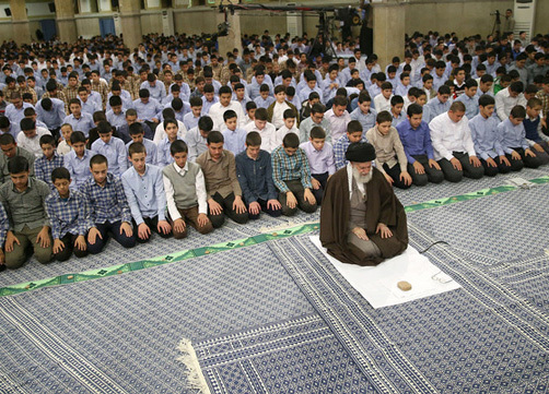 دیدارمقام معظم رهبري با دانش آموزان پسر مدارس شهر تهران به مناسبت رسیدن به سن تکلیف